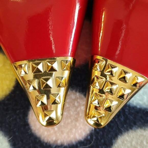 RED PATENT LEATHER HEELS GOLD TOE TIP MADE IN BRAZIL Size 5. - Picture 4 of 11